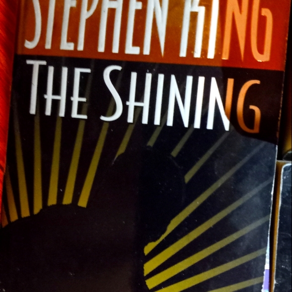 STEPHEN King BEST SELLER BOOKS NEW BOOK - Picture 4 of 8